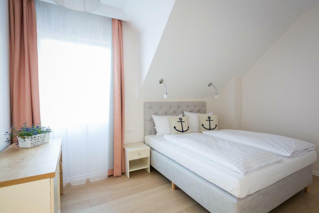 Ava Apartamenty Niechorze Exterior foto